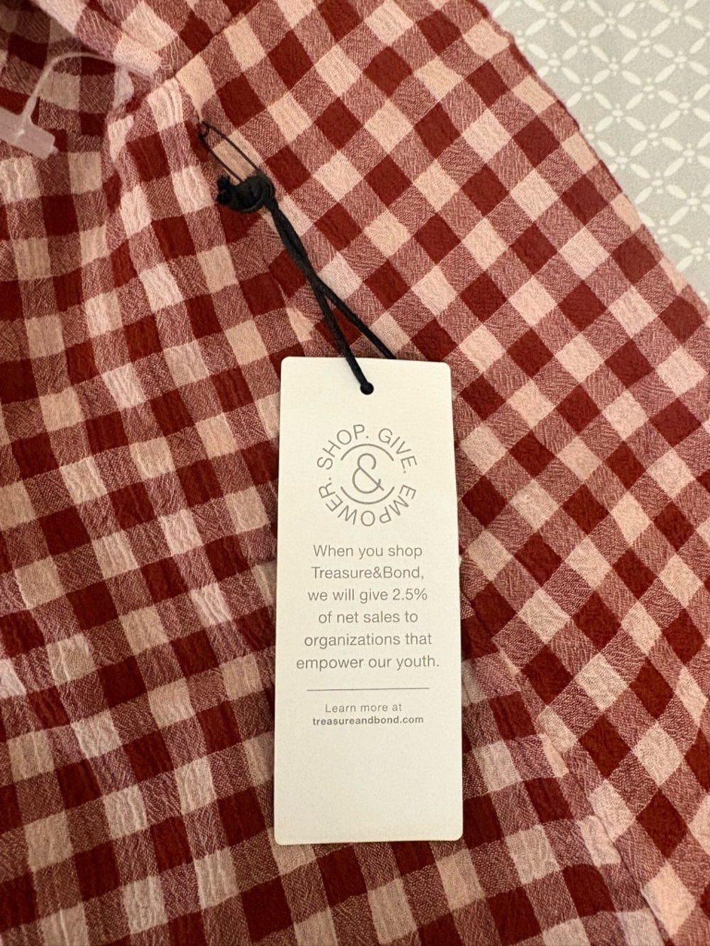 New Large Treasure & Bond Red Gingham Checkered Tie Front Top - Picture 6 of 13